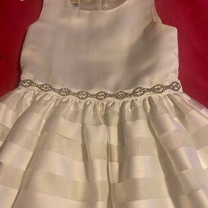 Girls dress size 14